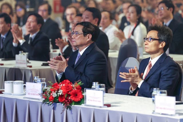 huong-ung-ngày-chuyen-doi-so huong-ung-ngày-chuyen-doi-so